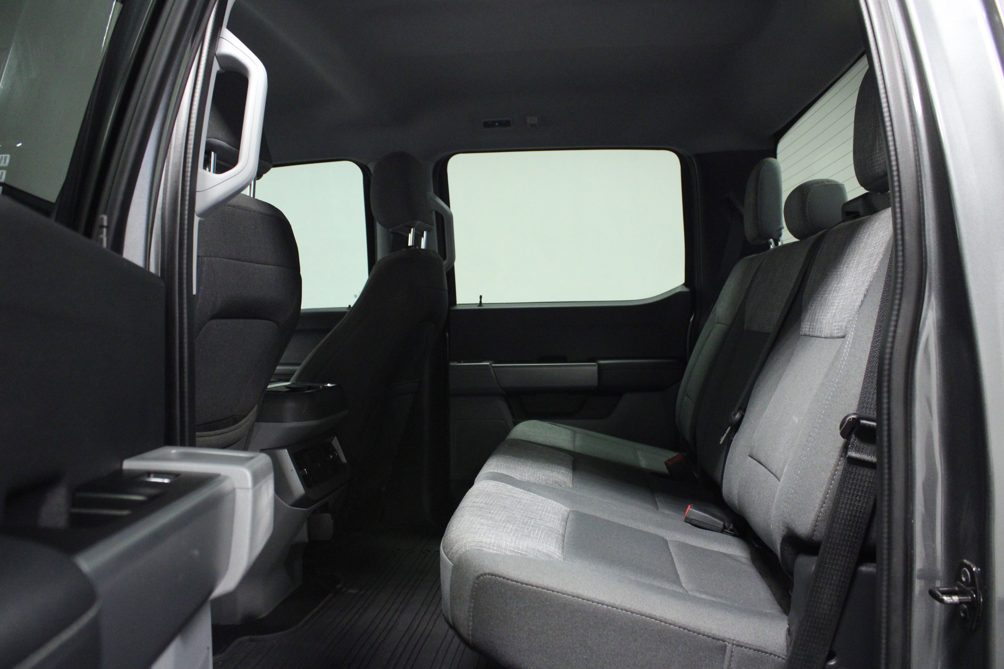 Used 2023 Ford F450 XLT w/ 360-Degree Camera Package AWD/4WD image 13