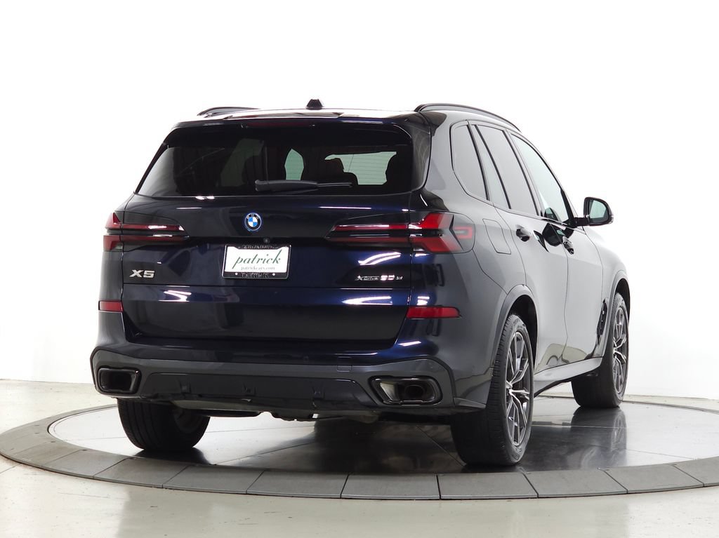 Used 2024 BMW X5 xDrive50e w/ Executive Package AWD/4WD image 10
