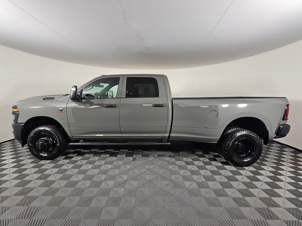 New 2026 RAM 3500 Tradesman image 7