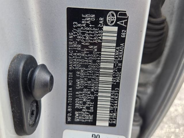 Used 2014 Toyota Corolla LE FWD image 19