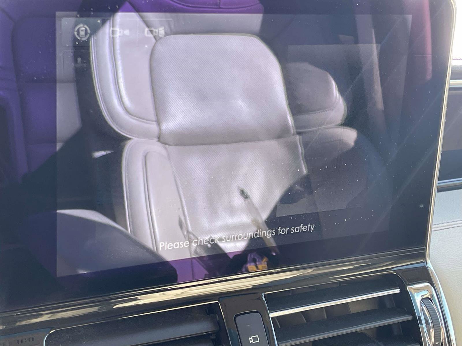 Used 2019 Lincoln Navigator L Reserve w/ Cargo Package AWD/4WD image 11