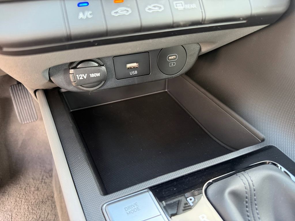 New 2026 Hyundai Elantra SE image 20