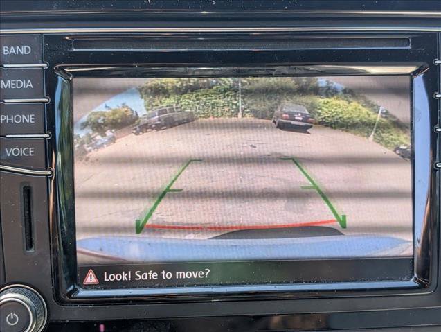 Used 2016 Volkswagen Jetta Sport FWD image 12
