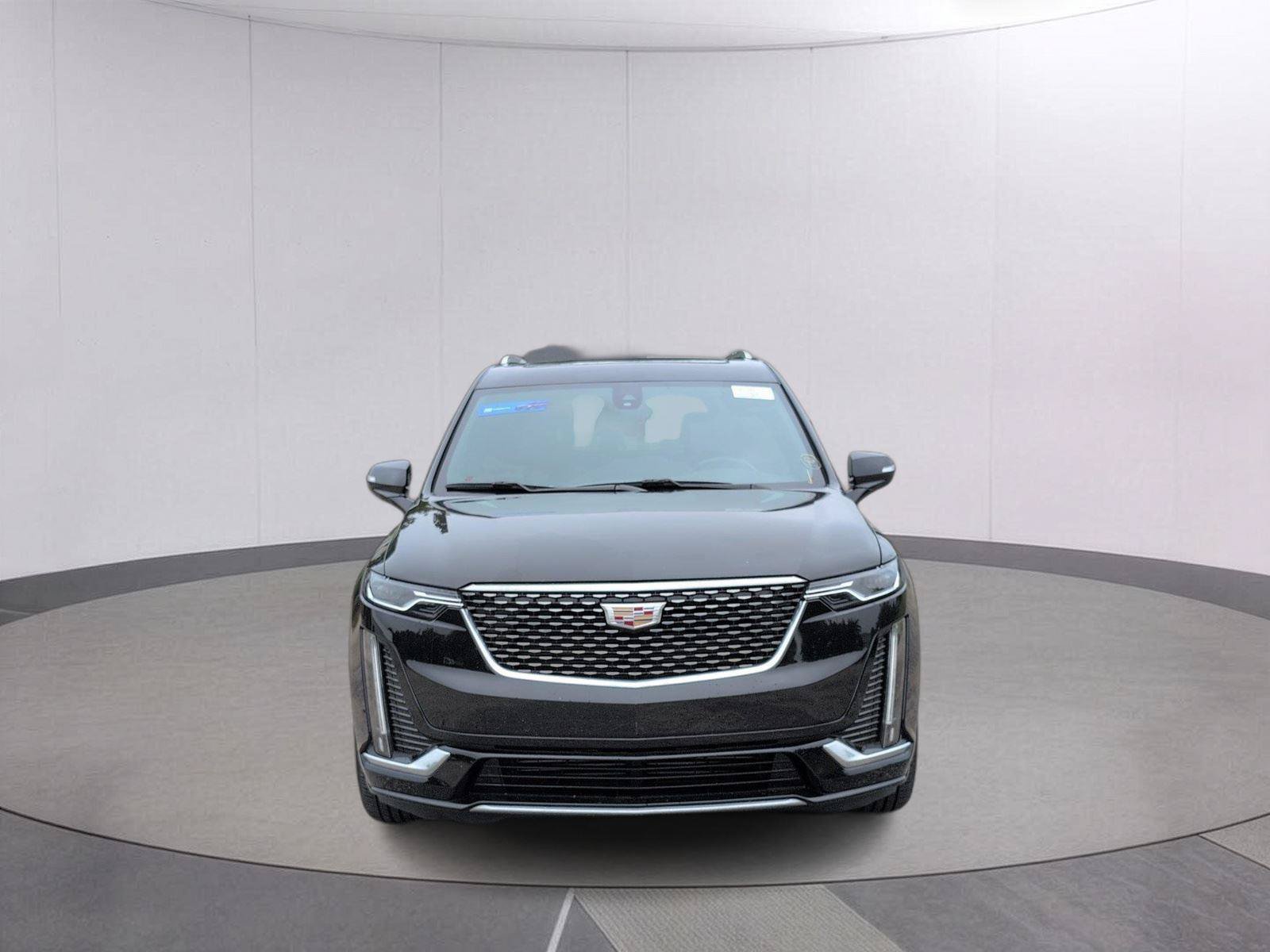 Certified 2024 Cadillac XT6 Luxury FWD image 10