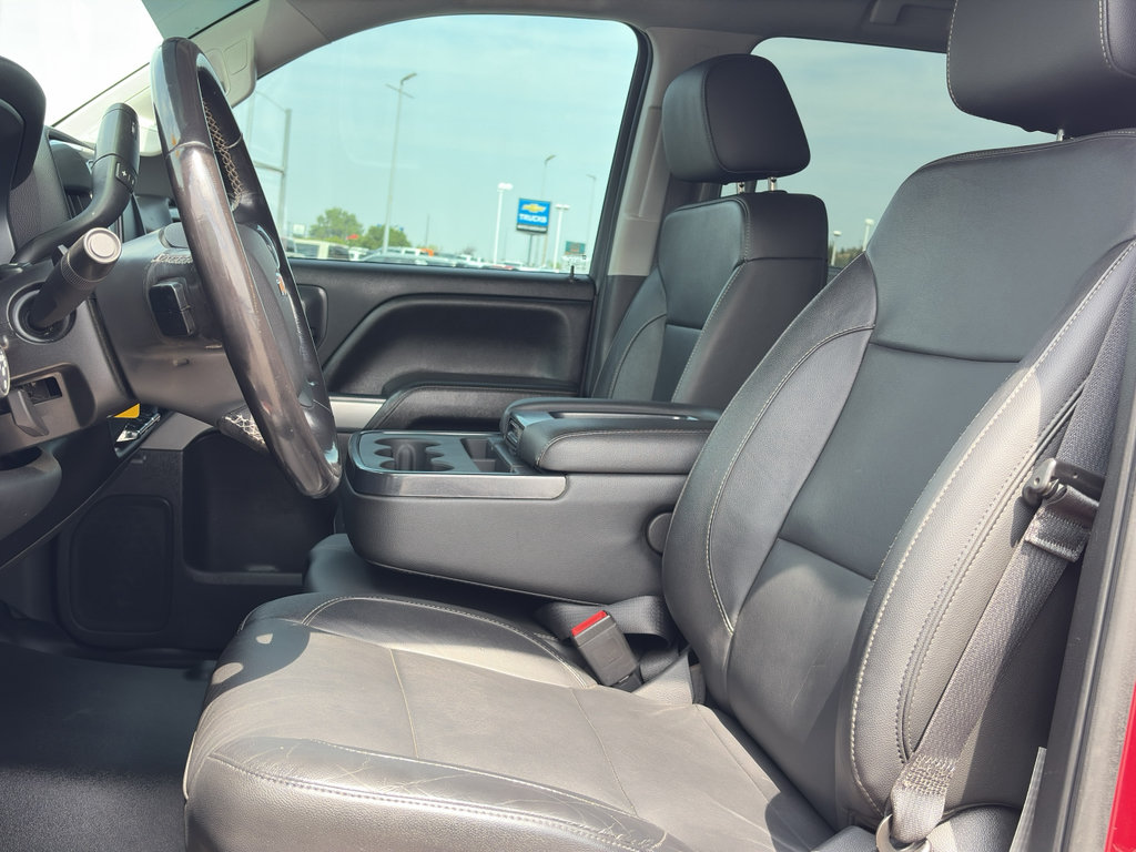 Certified 2018 Chevrolet Silverado 1500 LT w/ All Star Edition AWD/4WD image 11