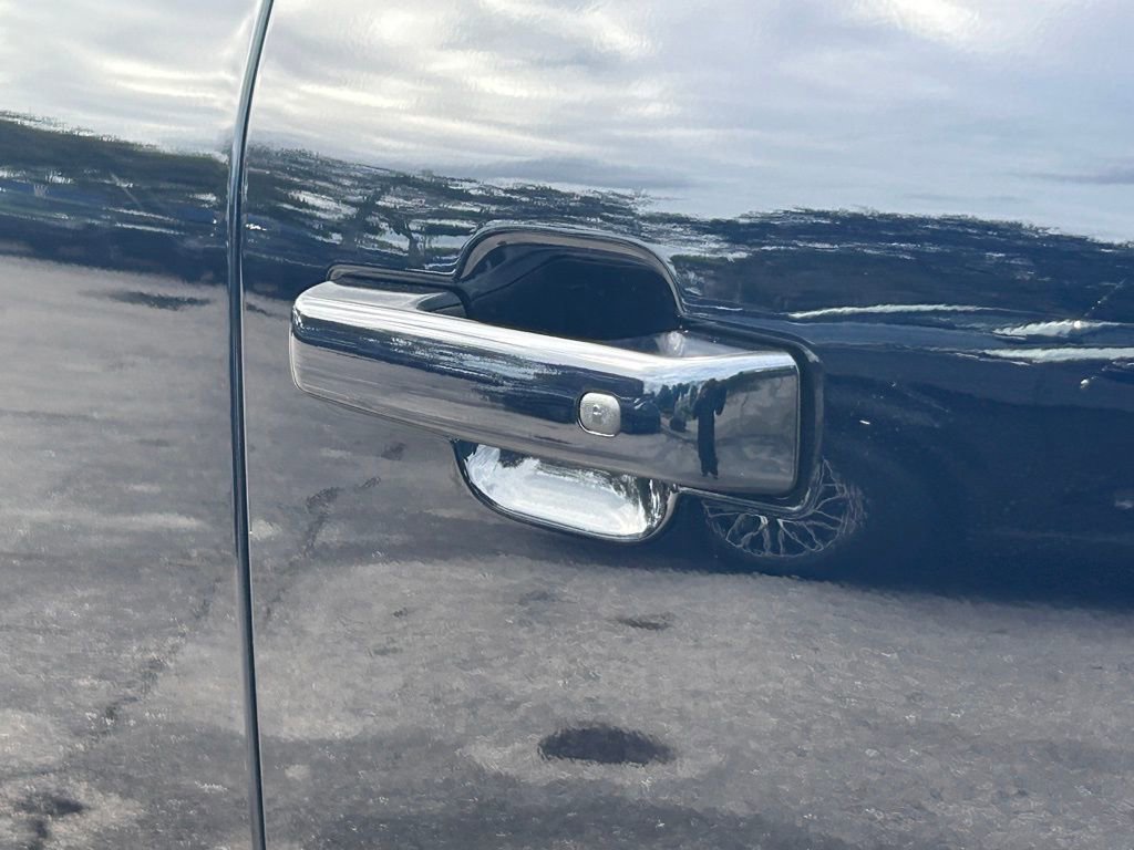 New 2025 Ford F150 Lariat w/ Equipment Group 502A High AWD/4WD image 23