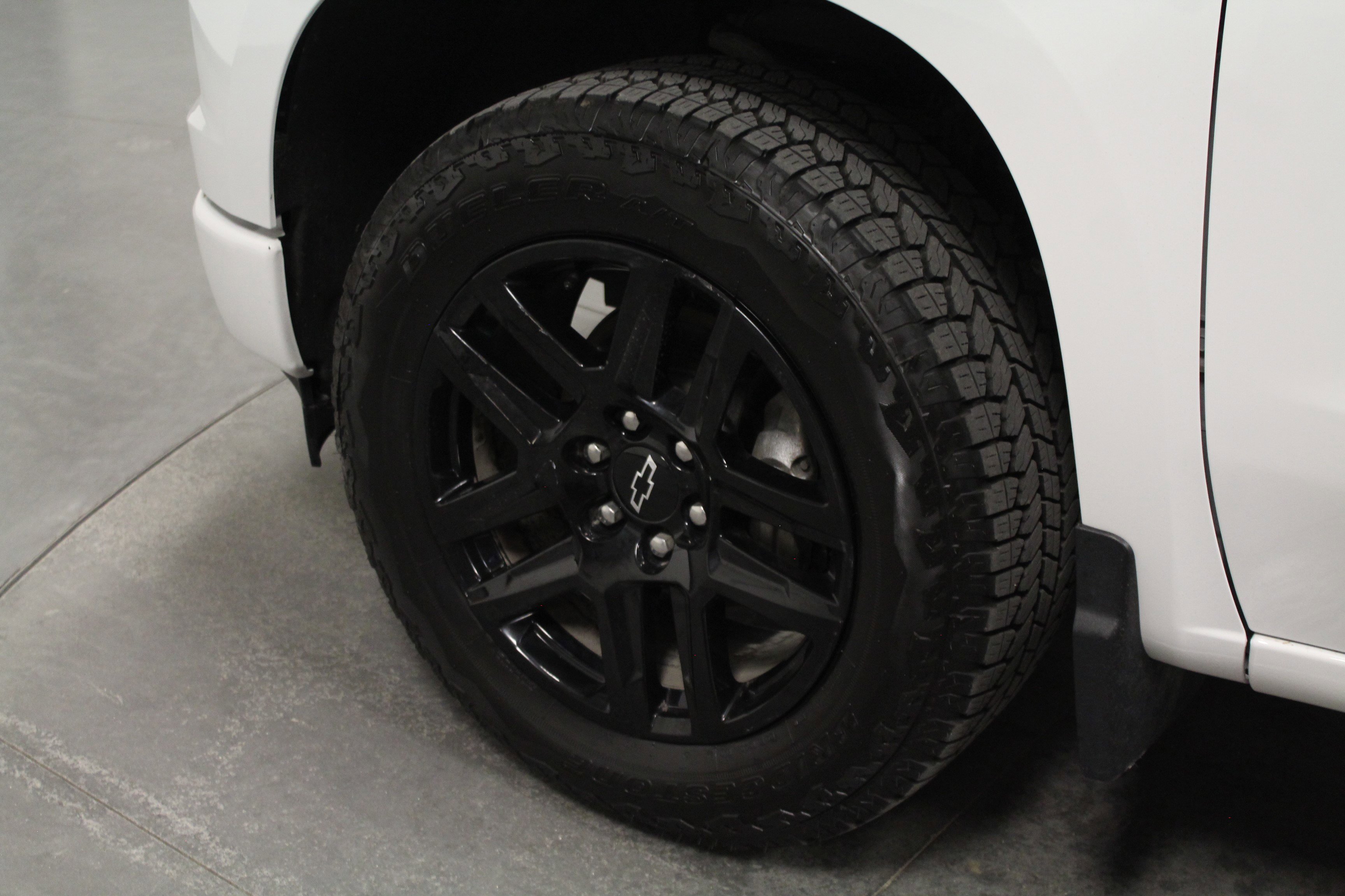 Used 2024 Chevrolet Silverado 1500 RST image 10