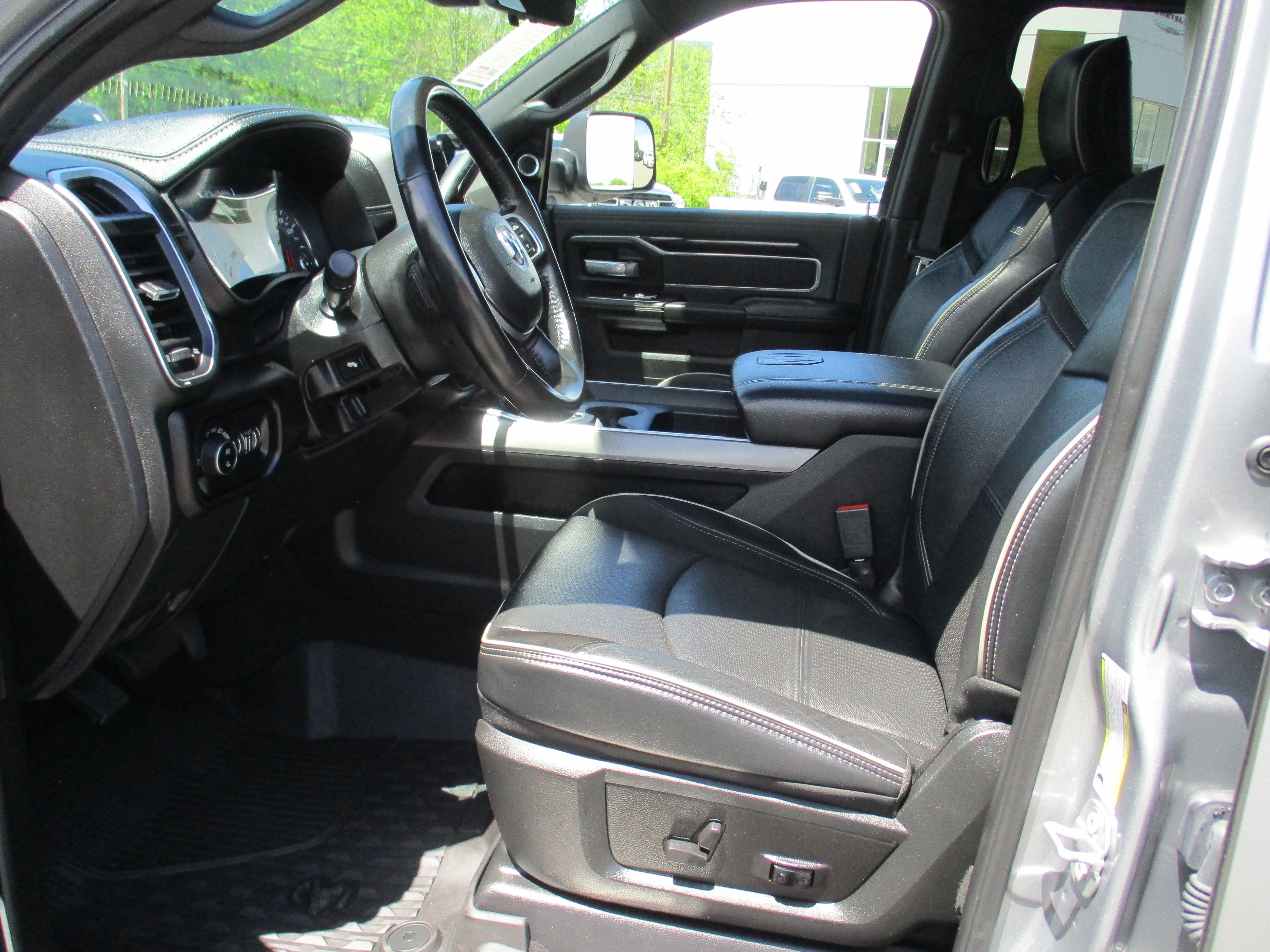 Certified 2021 RAM 2500 Laramie AWD/4WD image 11