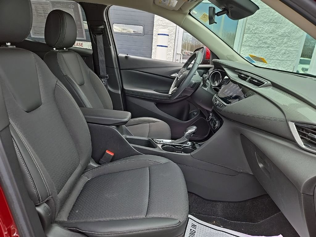 Used 2023 Buick Encore GX Select w/ Sport Touring Package image 16
