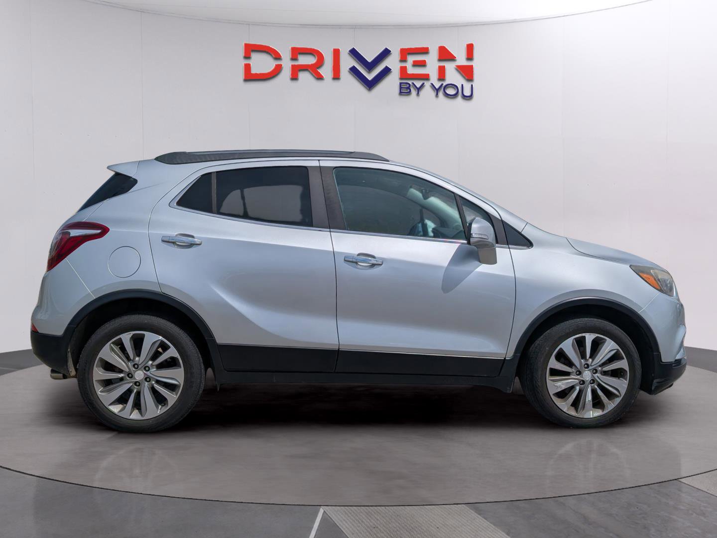 Used 2017 Buick Encore Preferred image 6