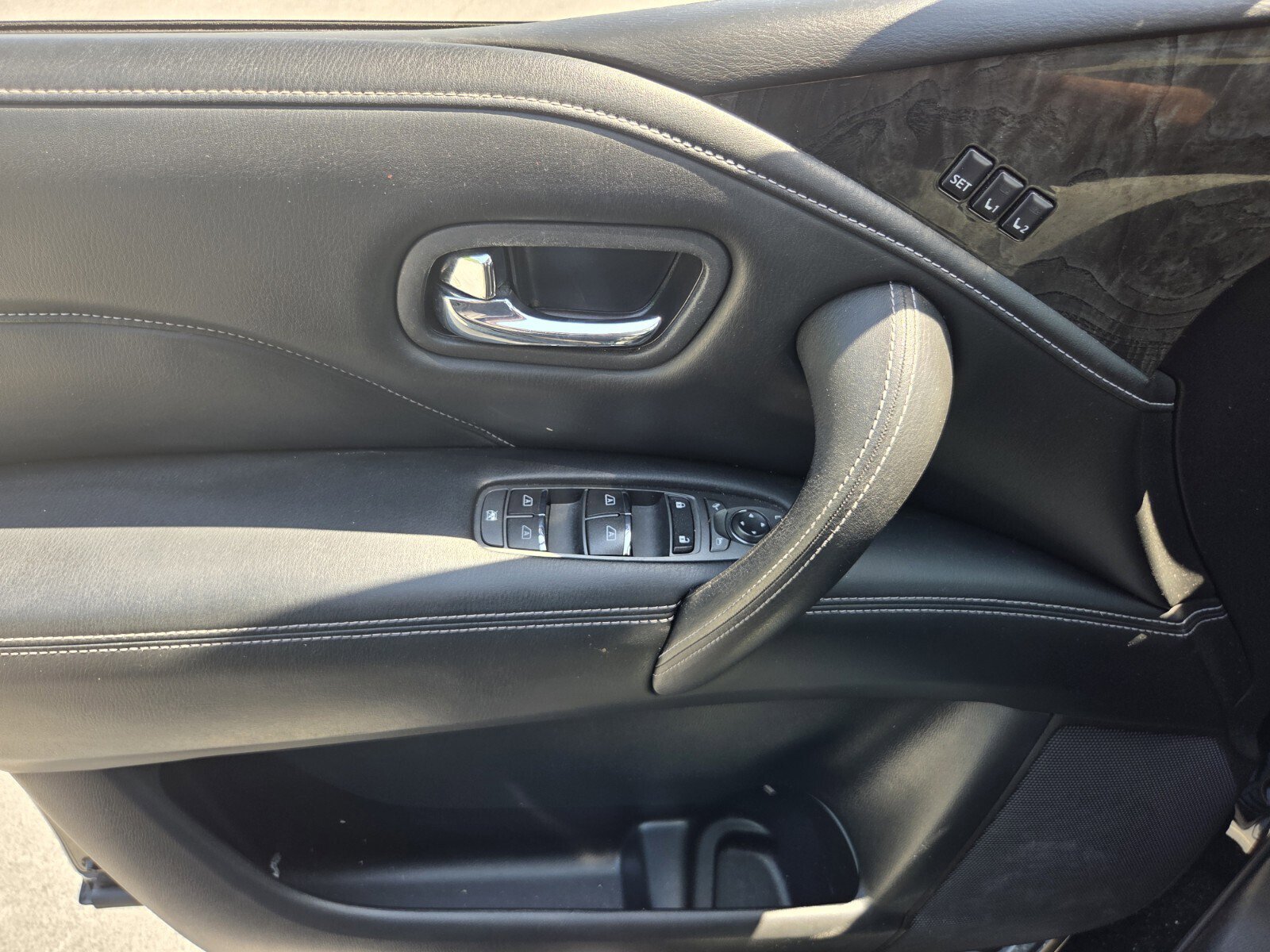 Used 2021 INFINITI QX80 Luxe image 31