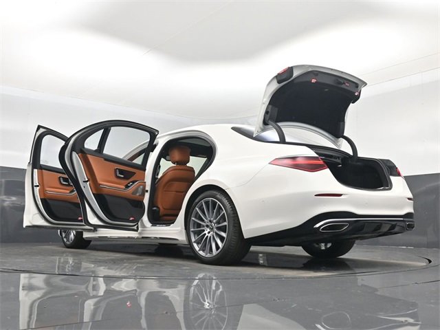 Used 2022 Mercedes-Benz S 500 S 500 image 65