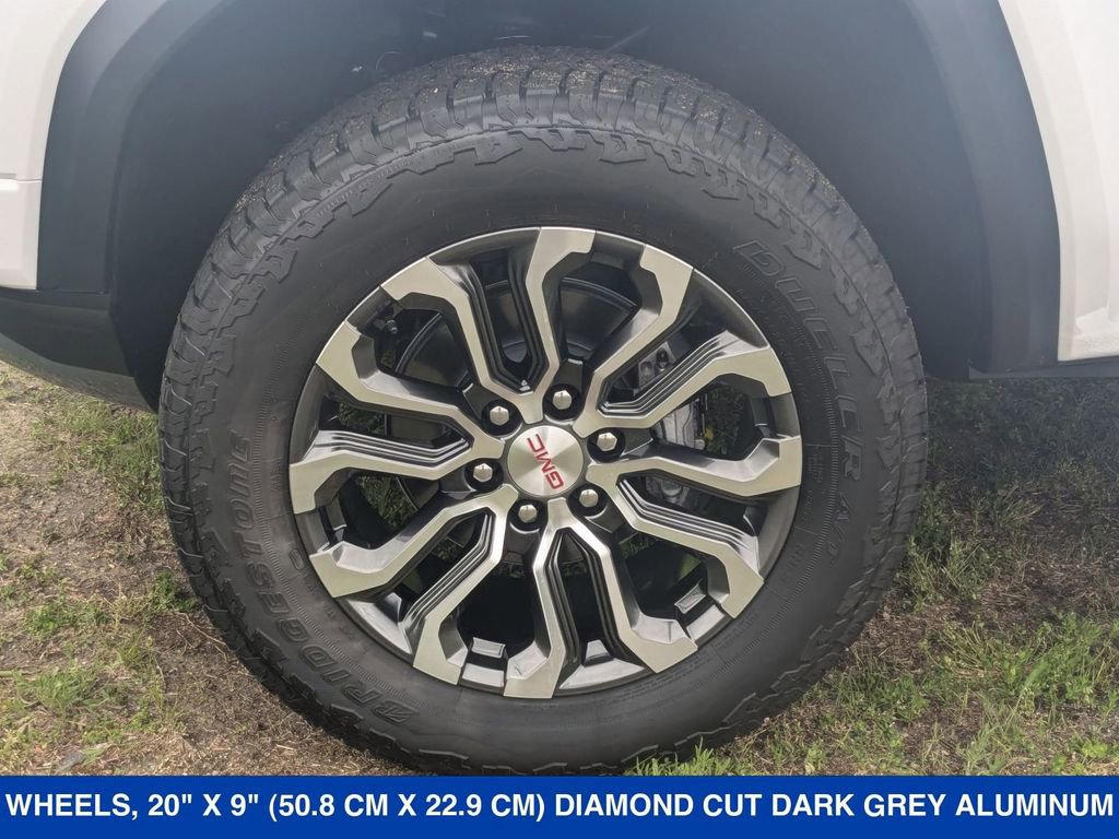 New 2025 GMC Canyon Denali image 10