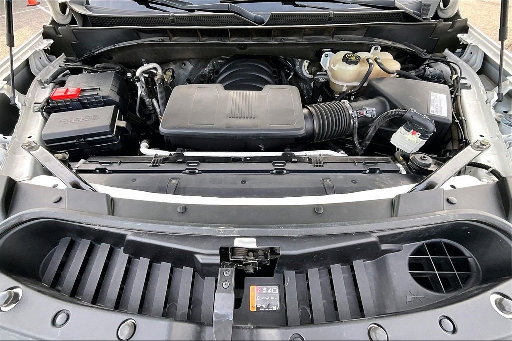 Used 2021 GMC Yukon XL Denali w/ Denali Ultimate Package image 9