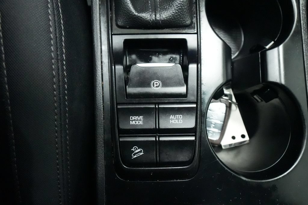 Used 2021 Hyundai Tucson AWD image 28