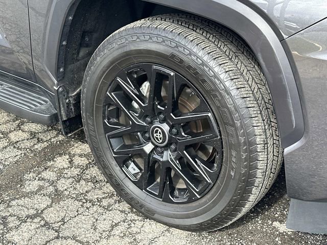 Used 2025 Toyota Sequoia Limited w/ Tow Technology Package image 7