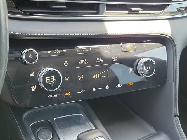 Used 2023 INFINITI QX60 Luxe w/ Performance Audio Package FWD image 34