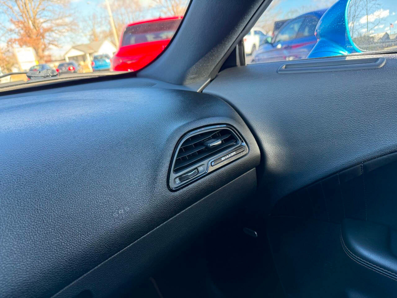 Used 2015 Dodge Challenger R/T Plus image 25