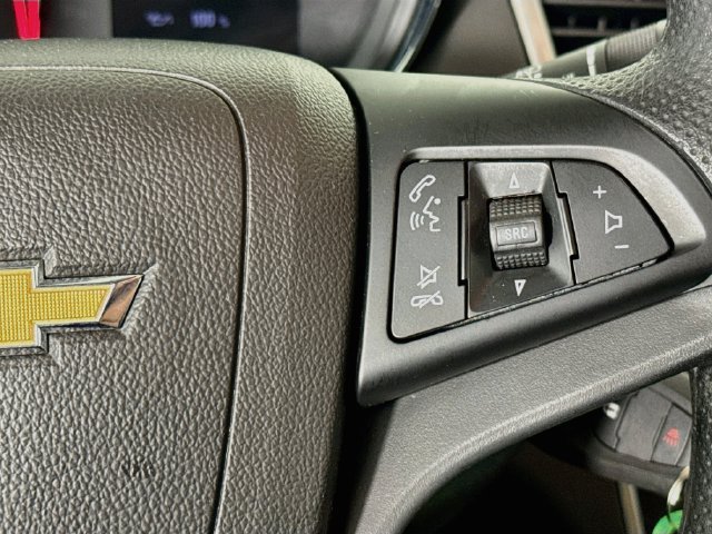 Used 2019 Chevrolet Trax LS w/ LPO, Protection Package FWD image 11