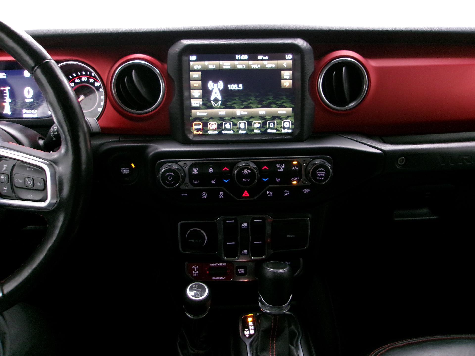 Used 2020 Jeep Wrangler Unlimited Rubicon w/ Dual Top Group AWD/4WD image 11