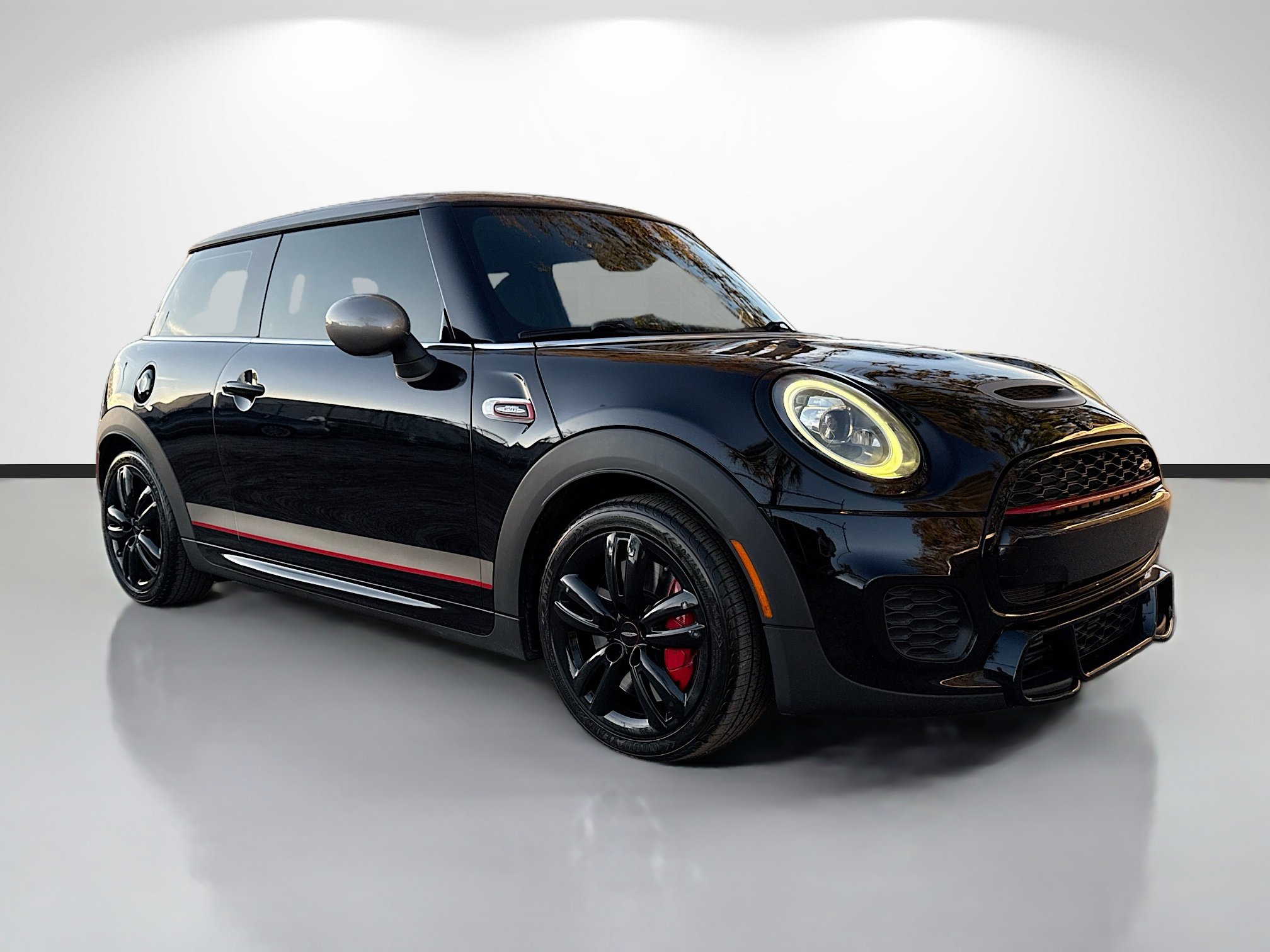 Used 2019 MINI Cooper John Cooper Works w/ Signature Upholstery Package image 1