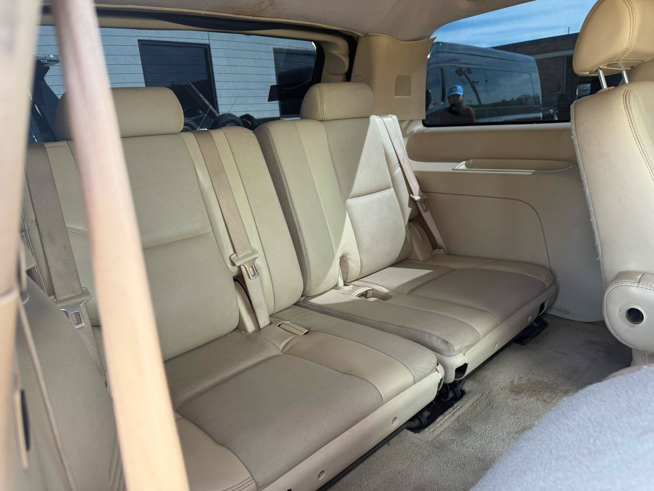 Used 2007 Cadillac Escalade AWD w/ Information Package image 17