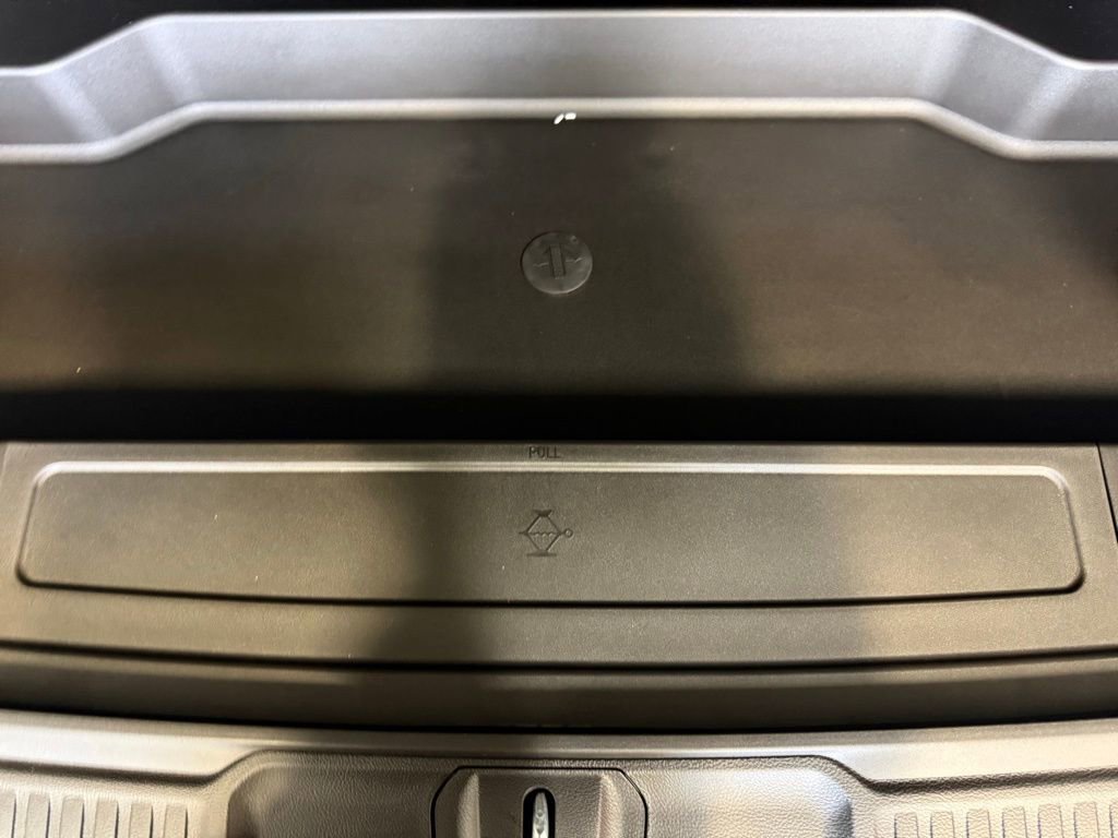 New 2026 Jeep Grand Wagoneer L 4WD w/ Premium Group I image 30