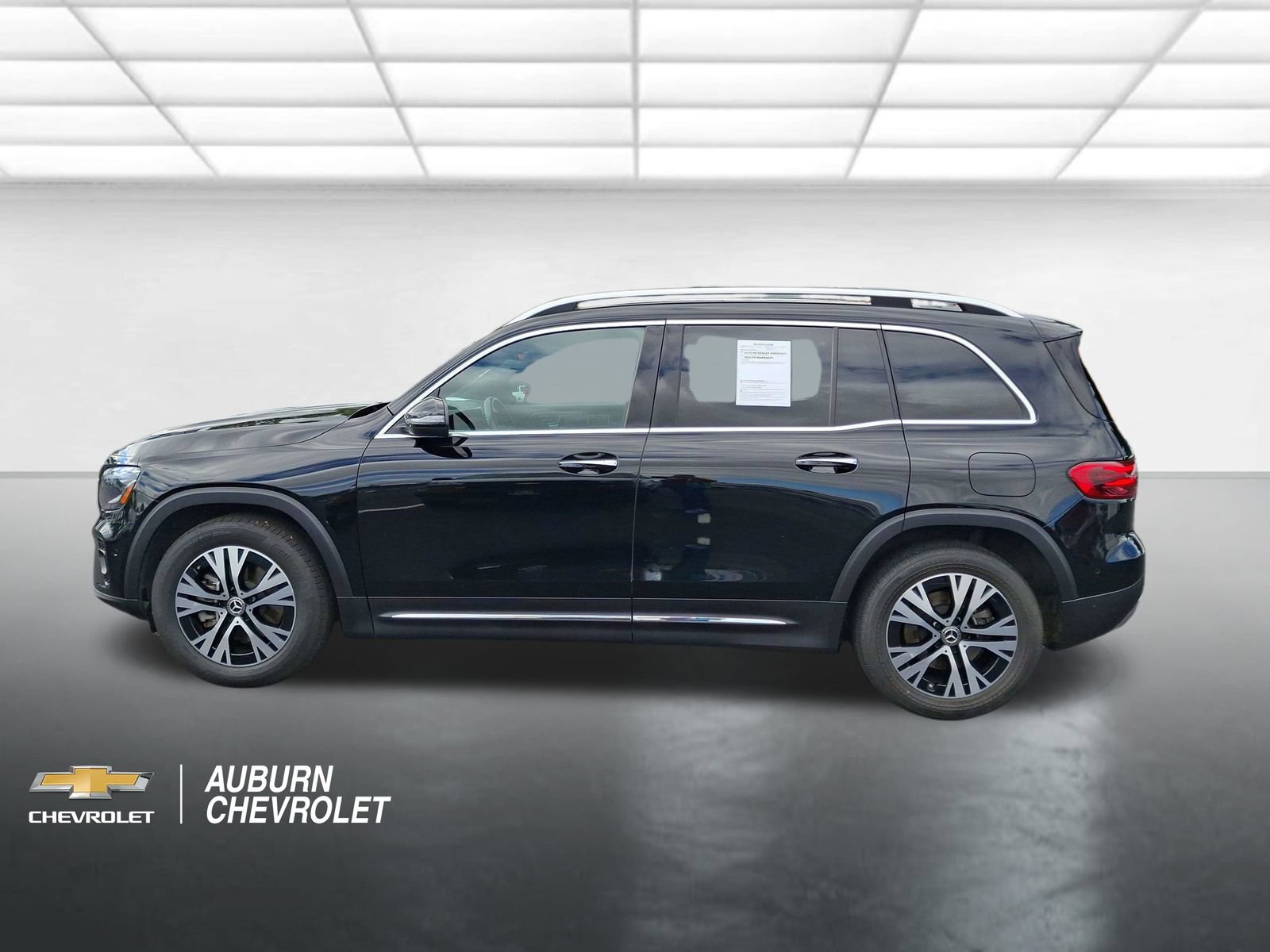 Used 2024 Mercedes-Benz GLB 250 image 6