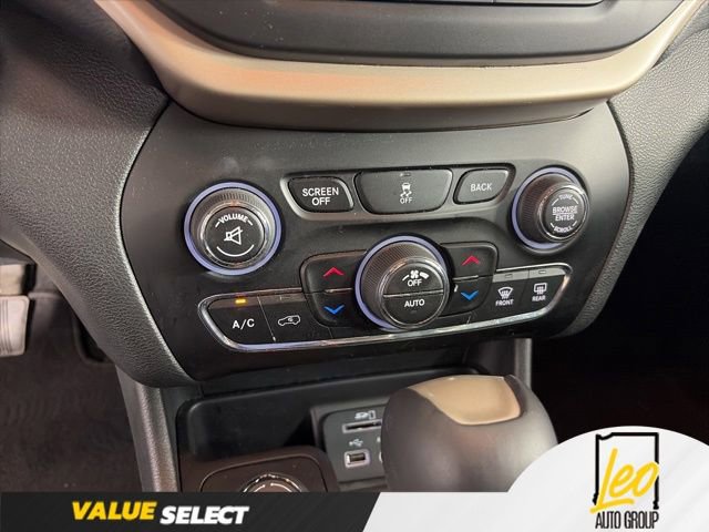 Used 2015 Jeep Cherokee Limited AWD/4WD image 21
