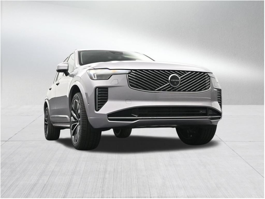New 2026 Volvo XC90 B5 Plus AWD/4WD image 28