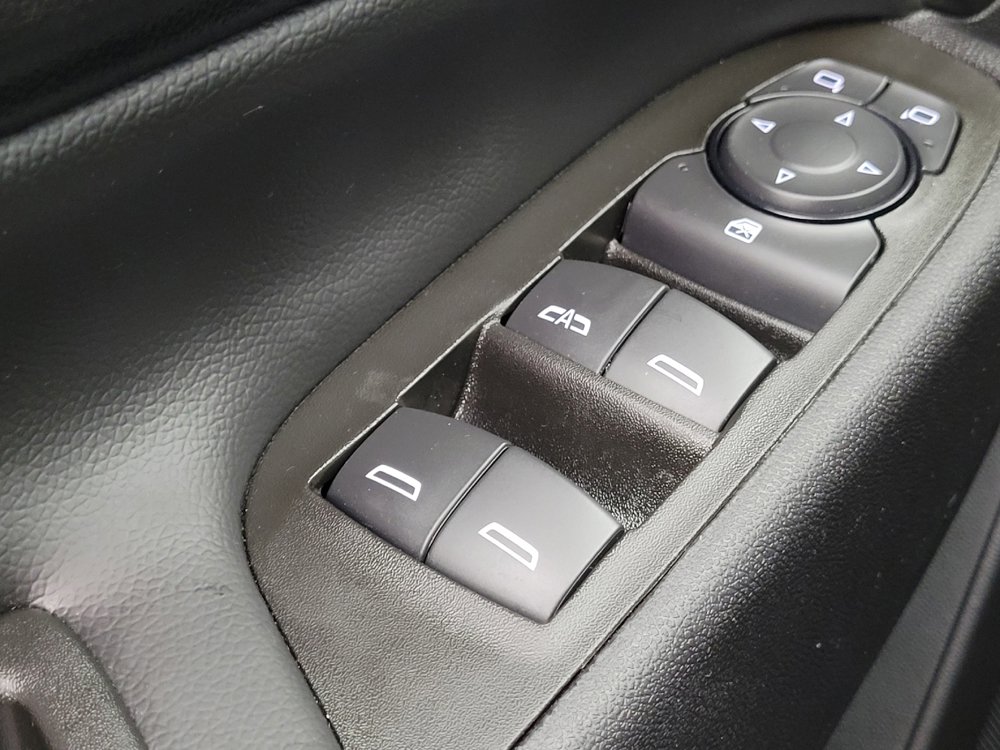 Used 2024 Chevrolet Equinox LT w/ LPO, Floor Liner Package FWD image 27