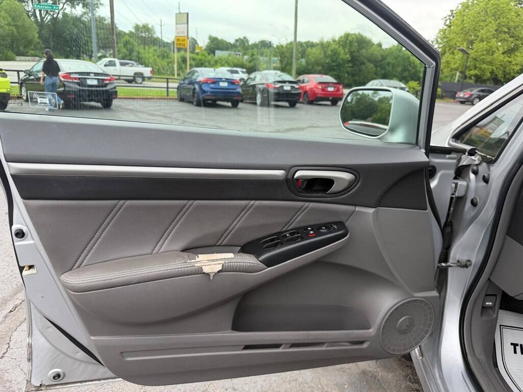 Used 2010 Honda Civic EX-L image 6