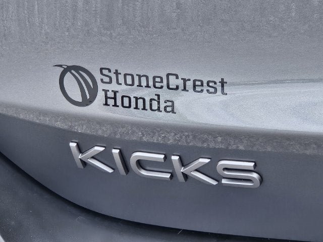 Used 2025 Nissan Kicks SR AWD/4WD image 38