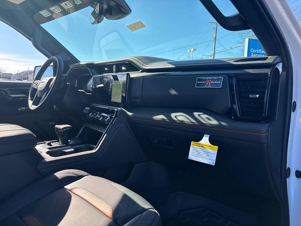New 2026 GMC Sierra 1500 AT4 w/ AT4 Premium Package AWD/4WD image 34