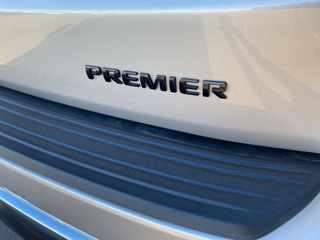 Used 2023 Chevrolet Tahoe Premier w/ Premium Package image 10