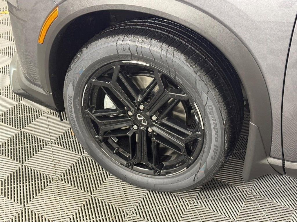 New 2026 INFINITI QX60 Sport image 11