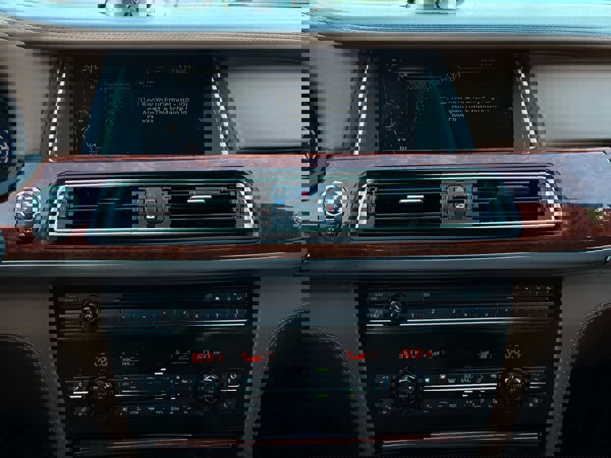 Used 2013 BMW ALPINA B7 image 54