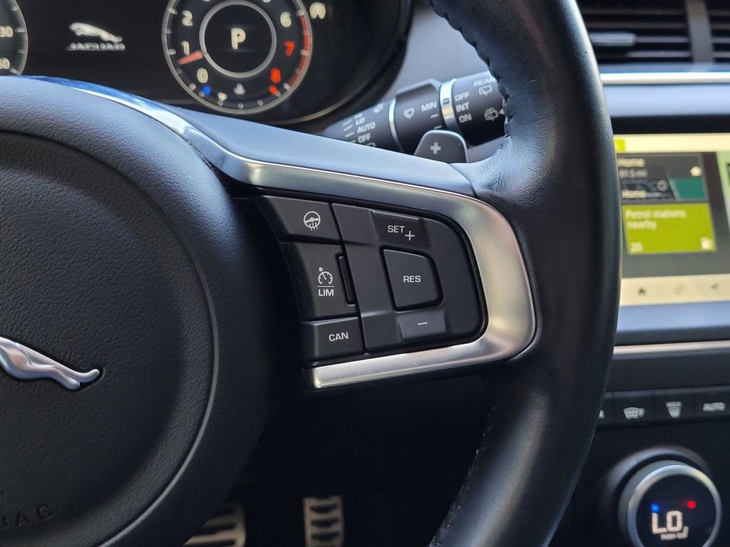 Used 2020 Jaguar E-PACE R-Dynamic S image 23