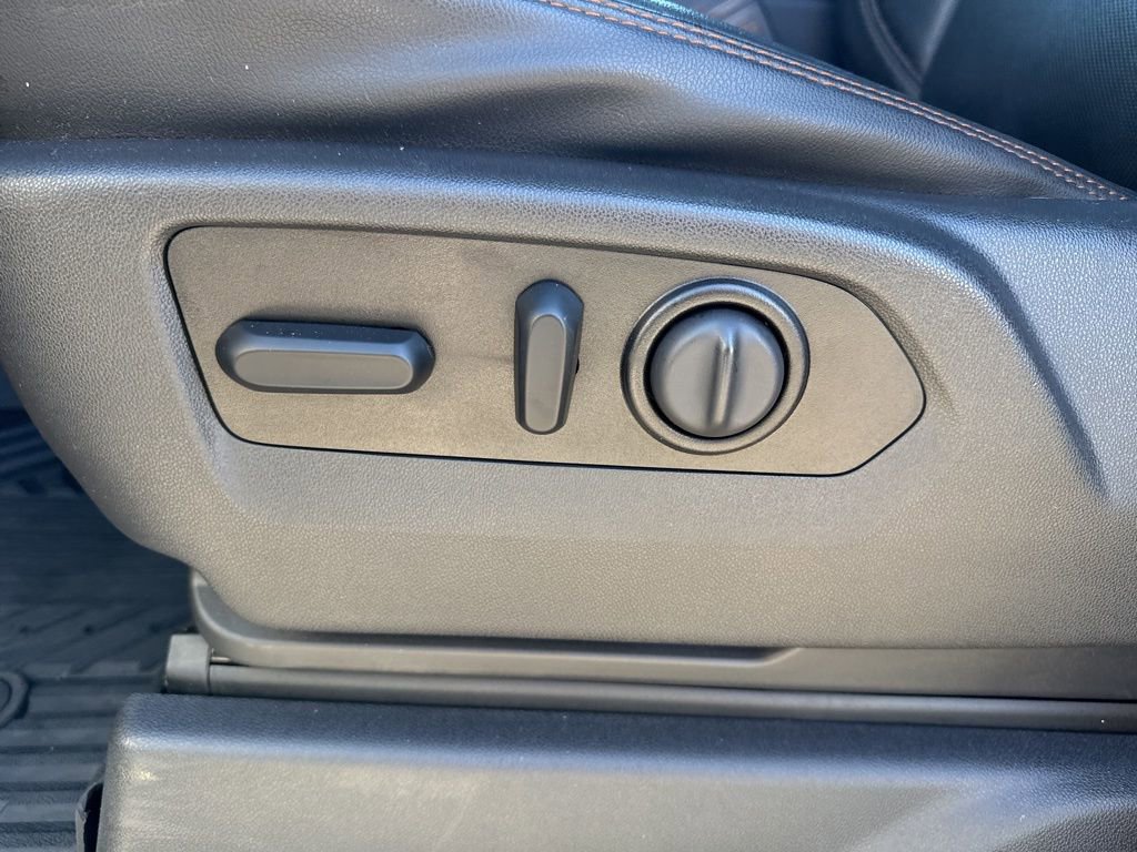 Used 2020 GMC Sierra 1500 AT4 w/ AT4 Premium Package image 10