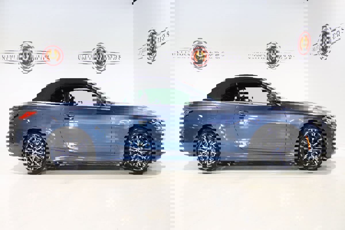 Used 2021 BMW 430i Convertible w/ Premium Package image 36