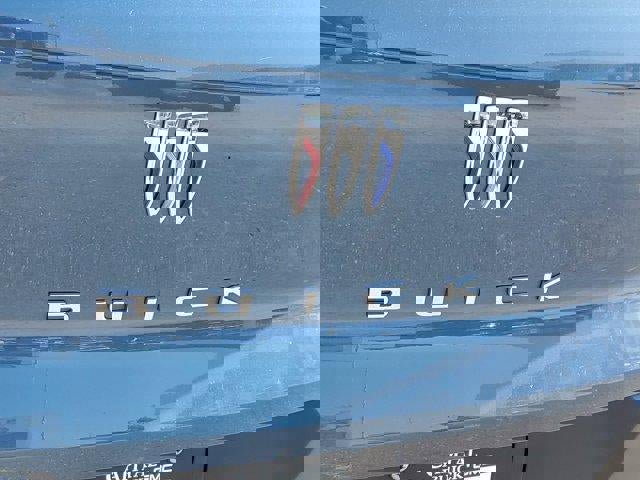 Used 2025 Buick Envista Preferred w/ Advanced Safety Package image 6