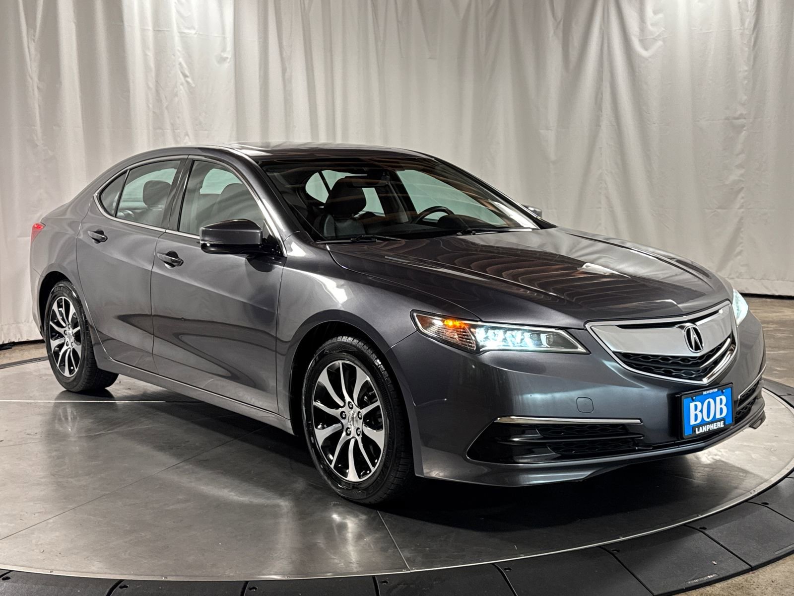 Used 2017 Acura TLX w/ Technology Package FWD image 7