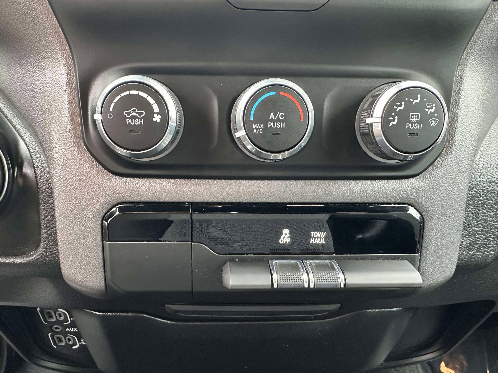 Used 2023 RAM 1500 Big Horn image 12