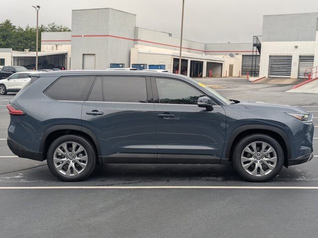 Used 2025 Toyota Grand Highlander AWD Hybrid image 8