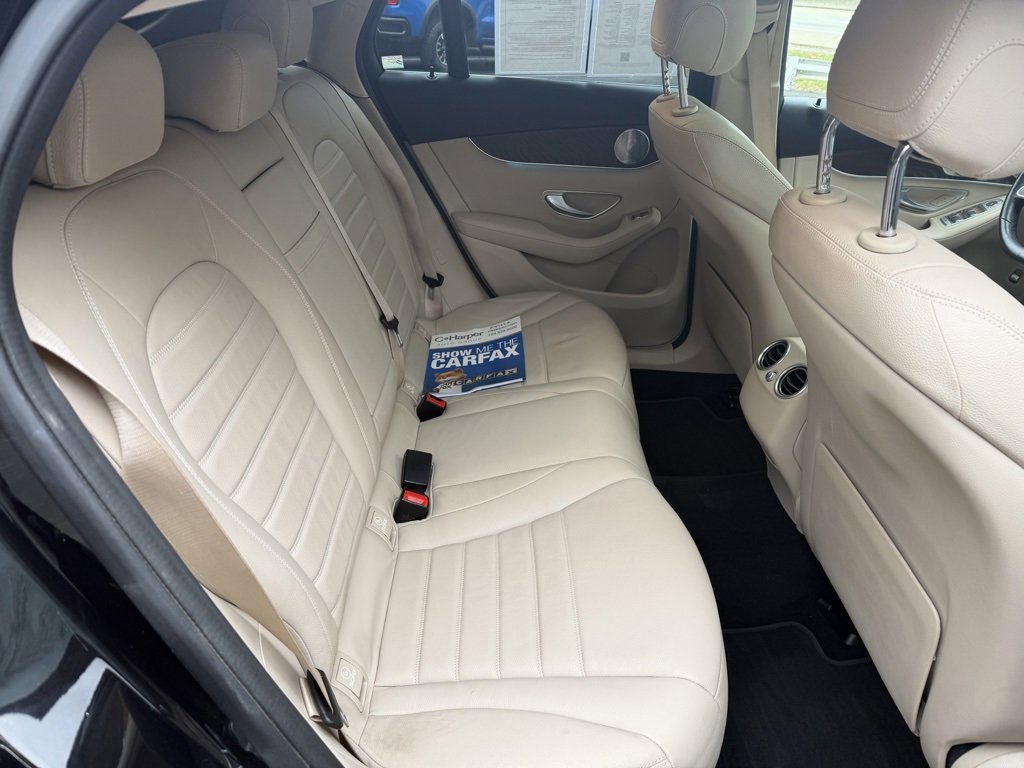 Used 2020 Mercedes-Benz GLC 300 4MATIC Coupe image 19