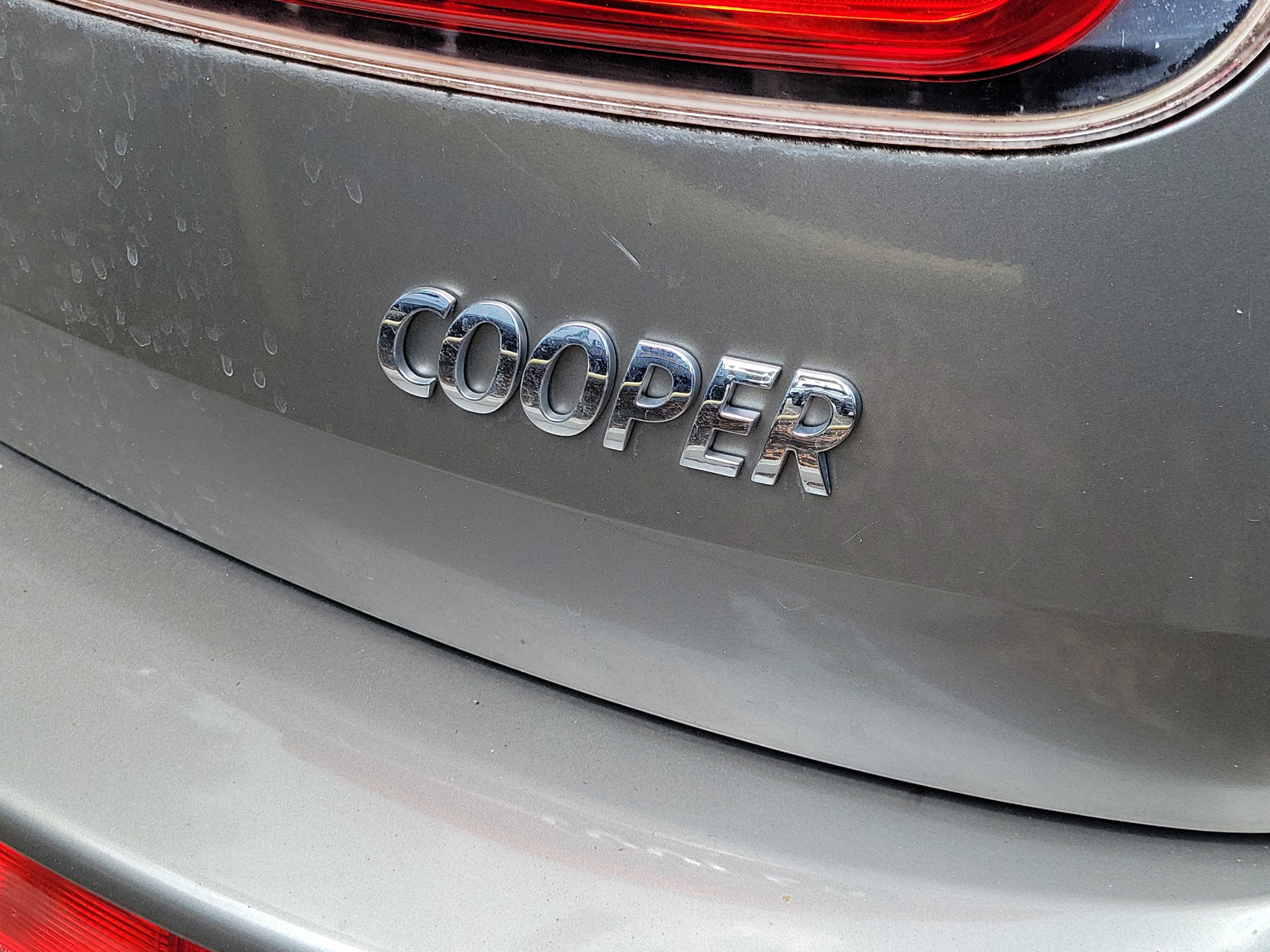 Used 2017 MINI Cooper Clubman FWD image 7