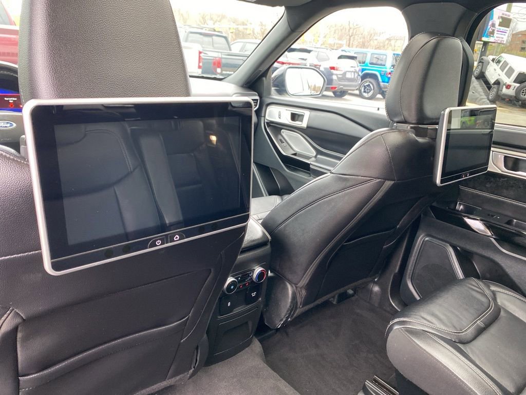 Used 2023 Ford Explorer ST w/ Equipment Group 401A AWD/4WD image 27