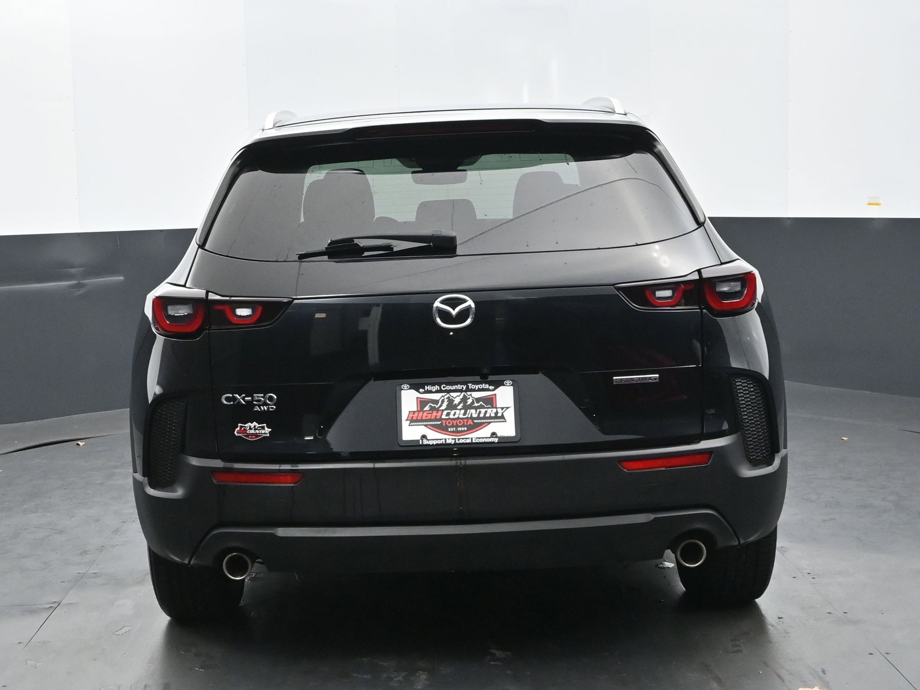 Used 2024 MAZDA CX-50 AWD 2.5 S w/ Preferred Package image 5