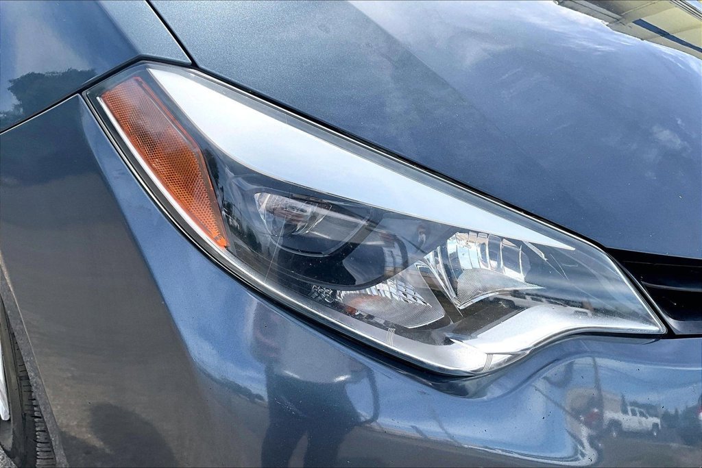 Used 2016 Toyota Corolla L FWD image 27