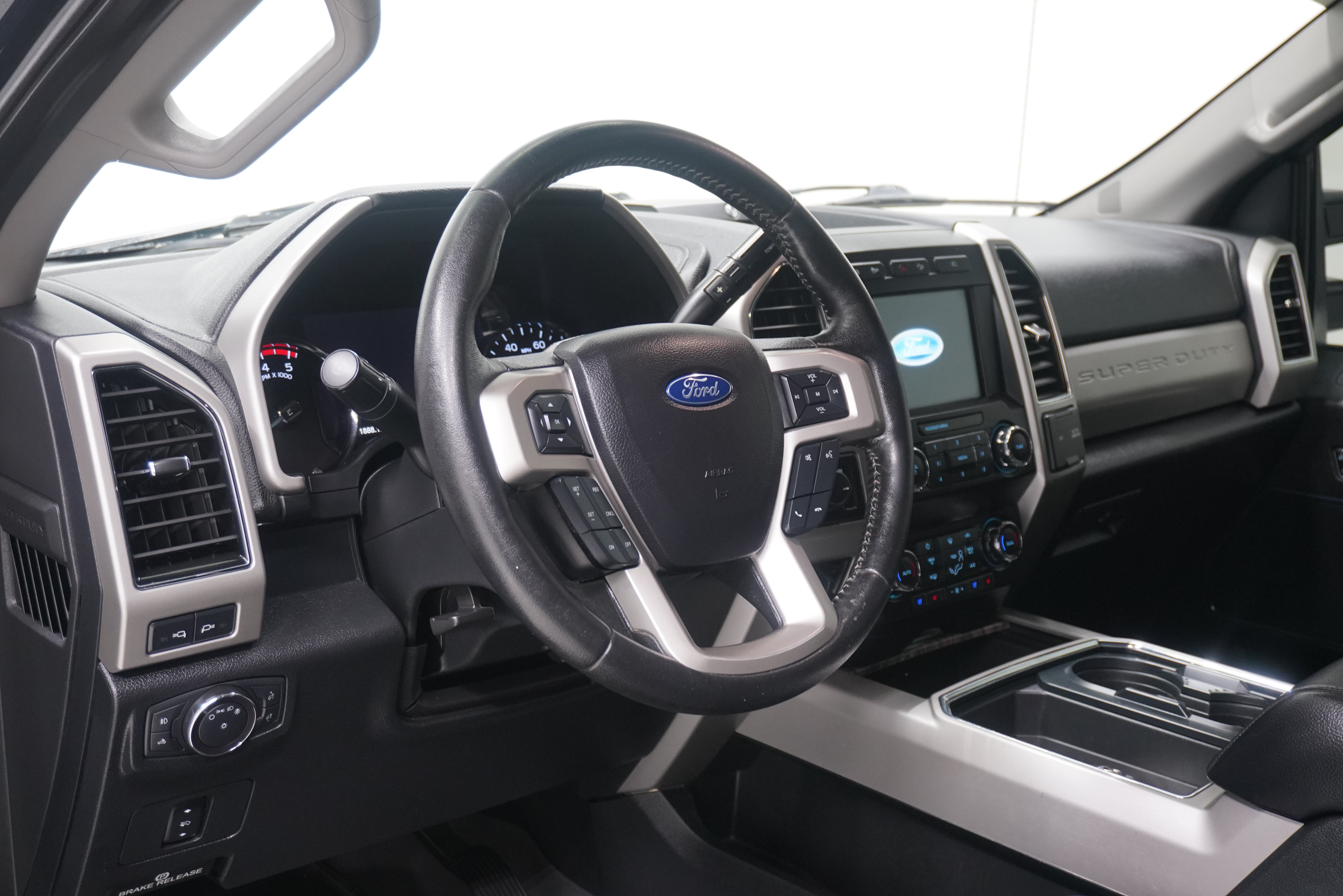 Used 2019 Ford F450 Lariat w/ Lariat Value Package AWD/4WD image 11